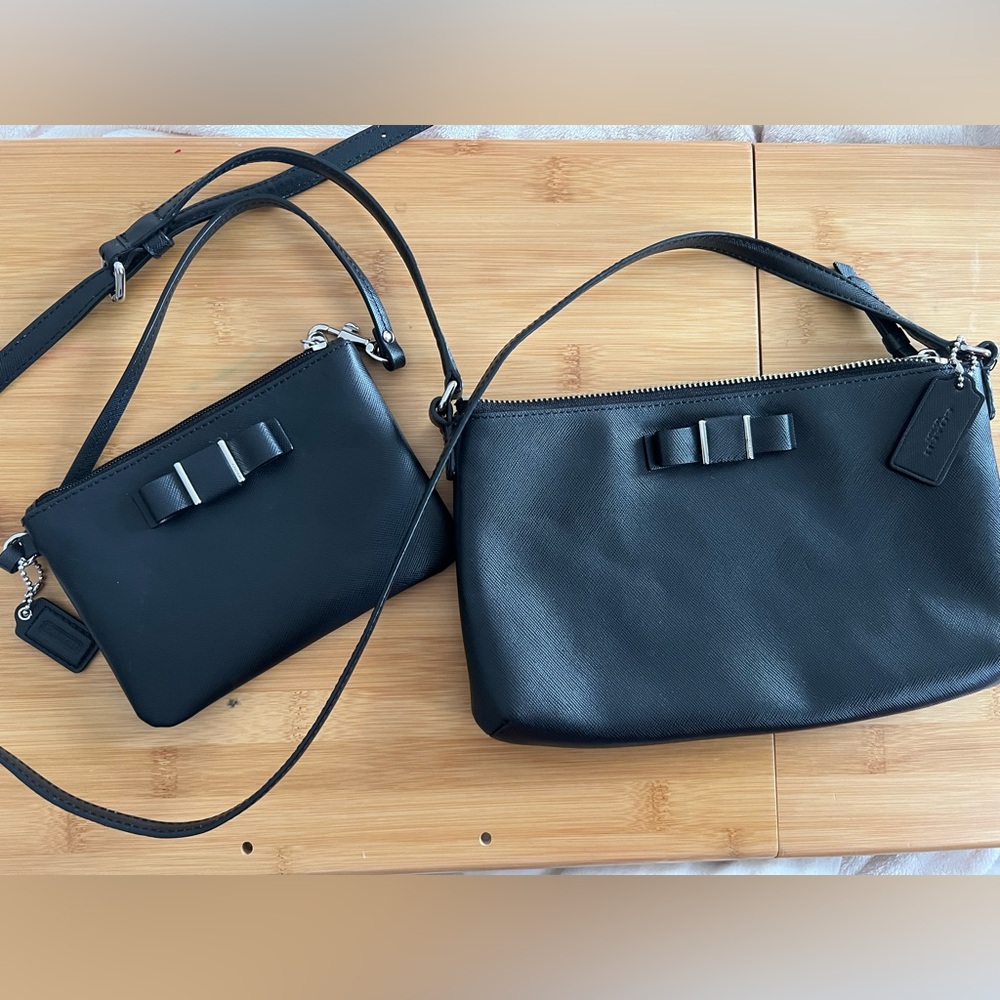 PAIR Coach Darcy Bow East West Crossbody & Corner Zip Wrislet Black & Silver
